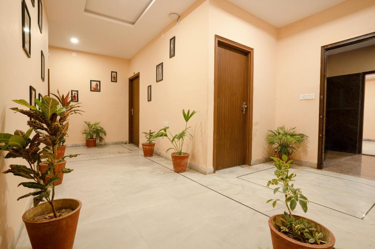 Tripli Udaipur Hotel Exterior foto